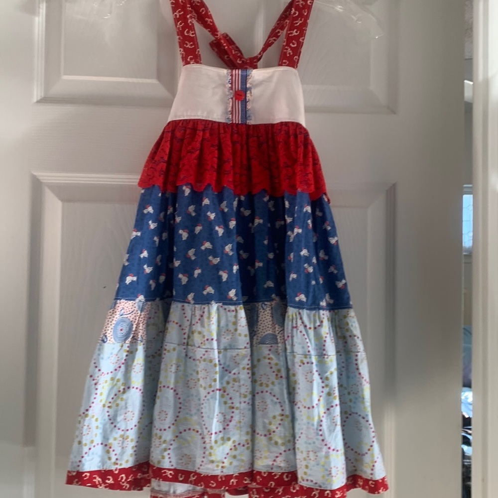 Size 5 girls long  dress. Patriotic. Love the red white and blue.